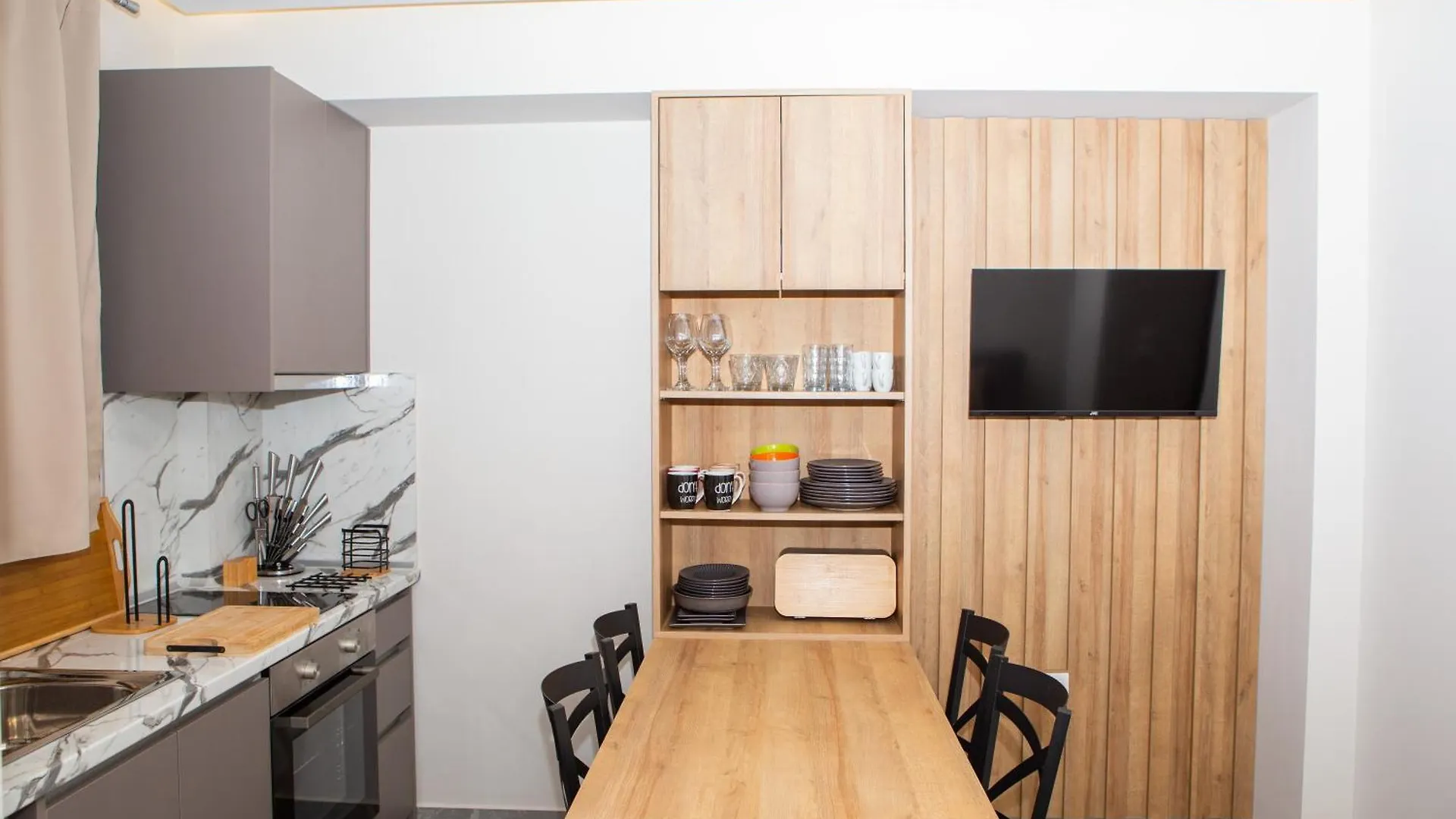 #Luxlikehome Villa Llanaj Residence 3 location